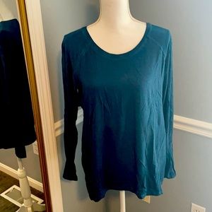 Lululemon Back in Action long sleeved shirt